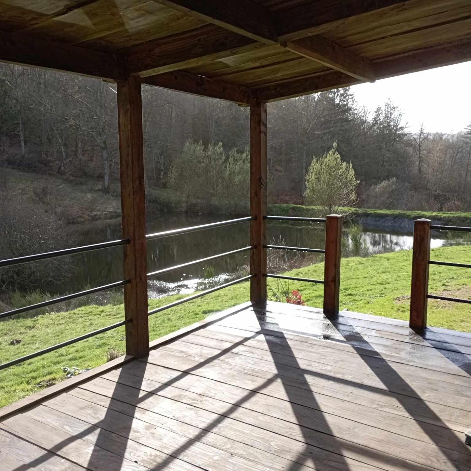 A La Cabane Des Bois Dessus Tiny Gite Alligny-en-Morvan Exterior foto